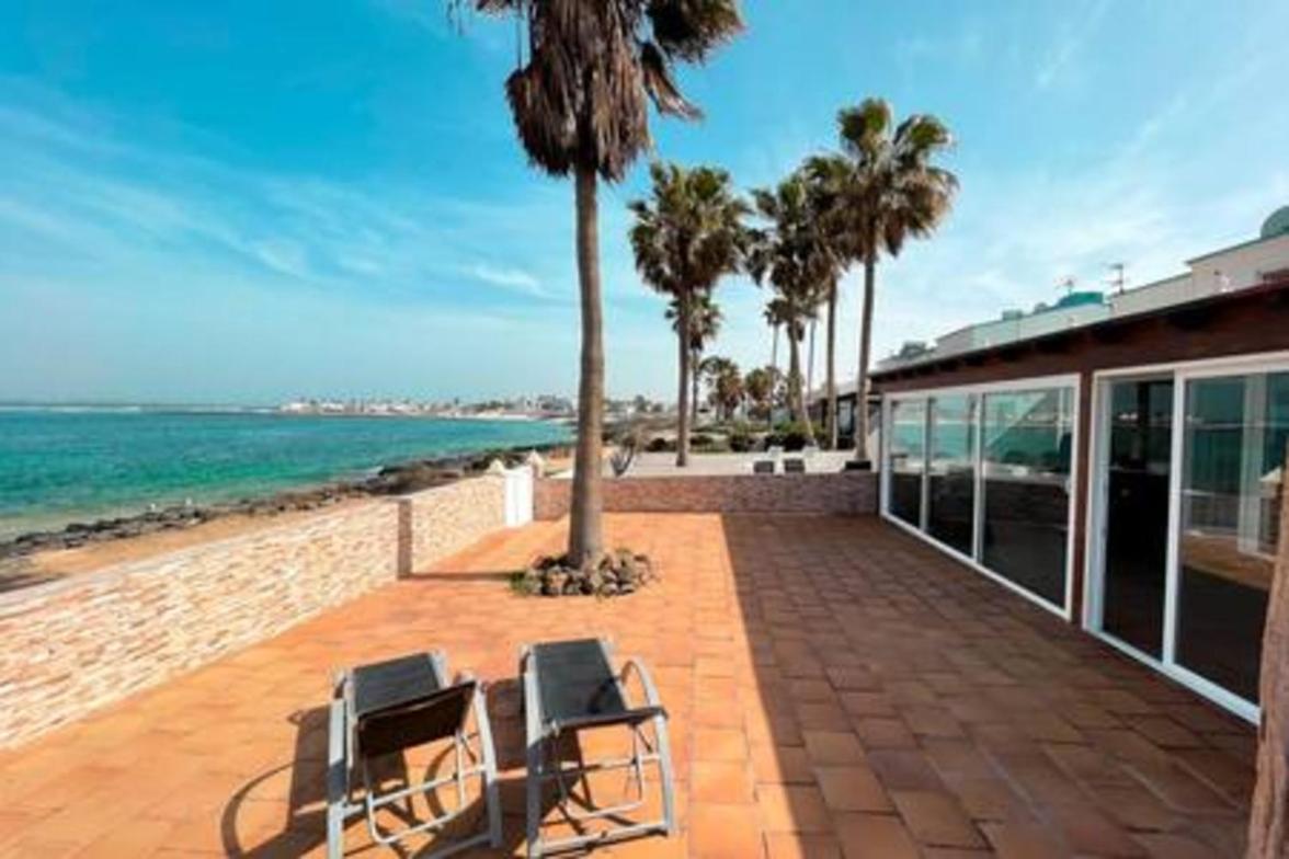 Corralejo Beach Villa San Antonio- Private Heated Pool, Breathtaking Sea View, Bbq, Fast Wifi By Amazzzing Travel Exterior photo